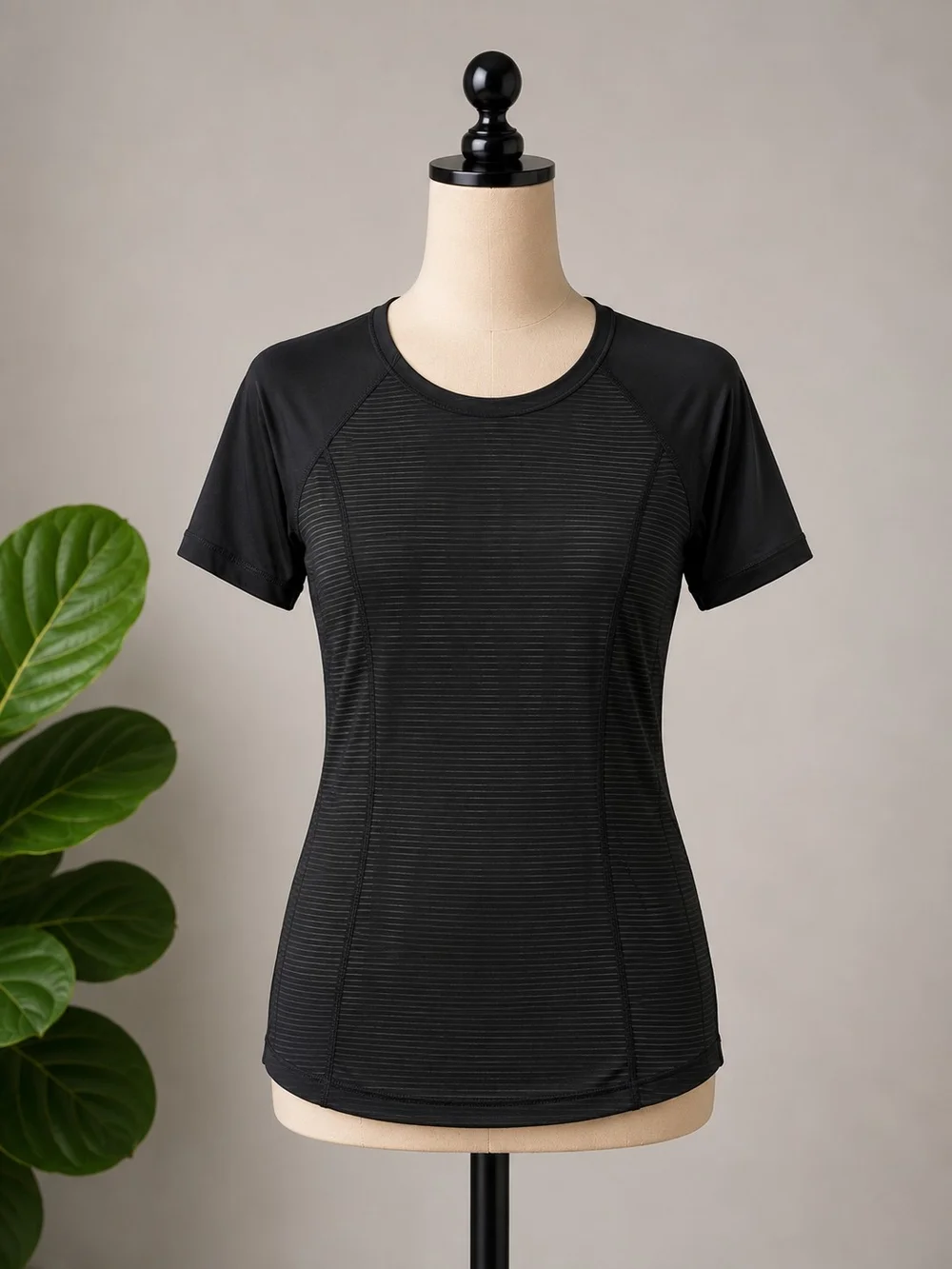 lululemon athletica Black Short-Sleeve Performance Tee